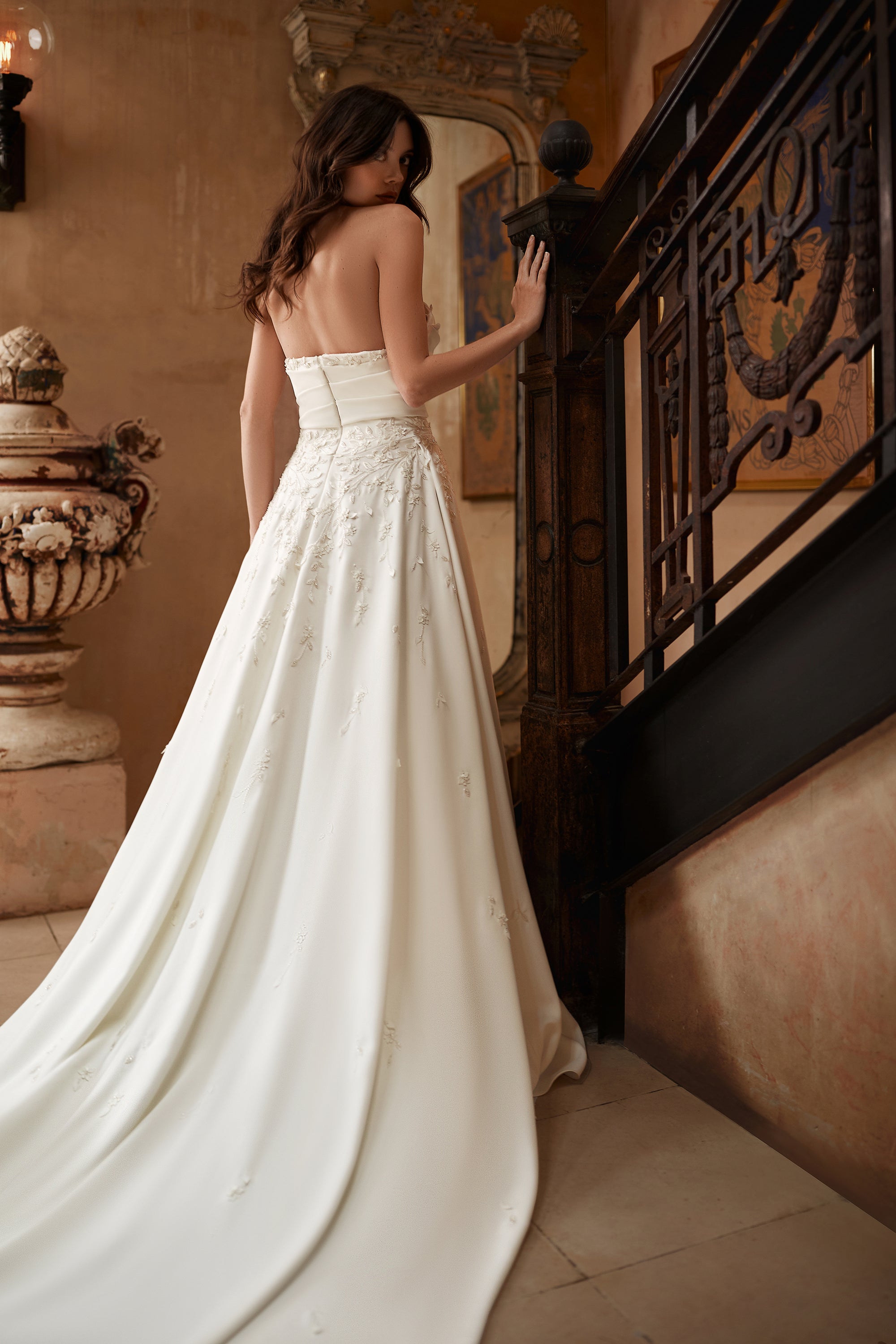 Enaura Spring 2024 Wedding Dresses — “Capturing the Ephemeral” Bridal  Collection