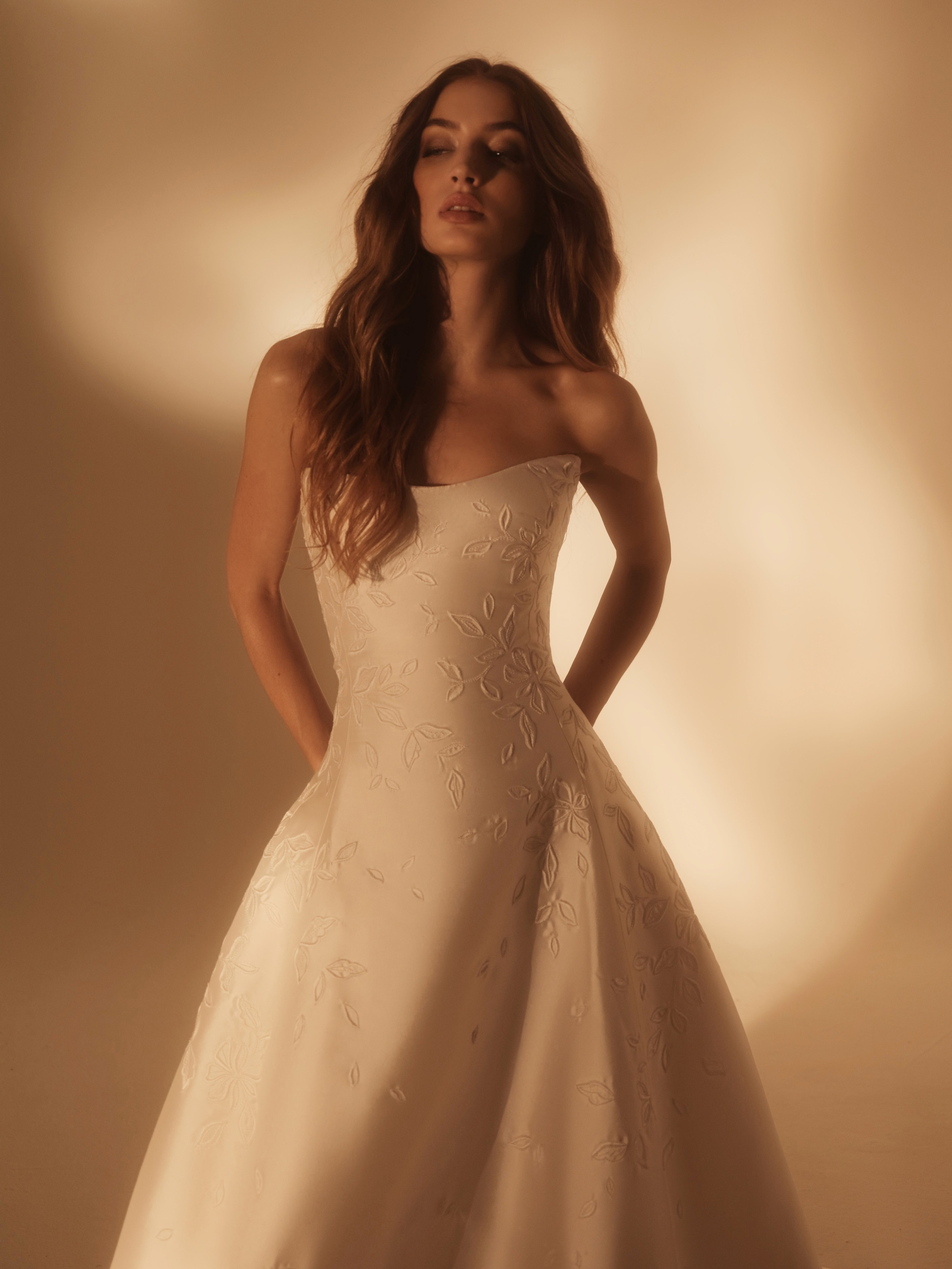 Unique Custom Wedding Dresses - Personalize Your Gown | Enaura Unique Custom Wedding Dresses - Personalize Your Gown | Enaura