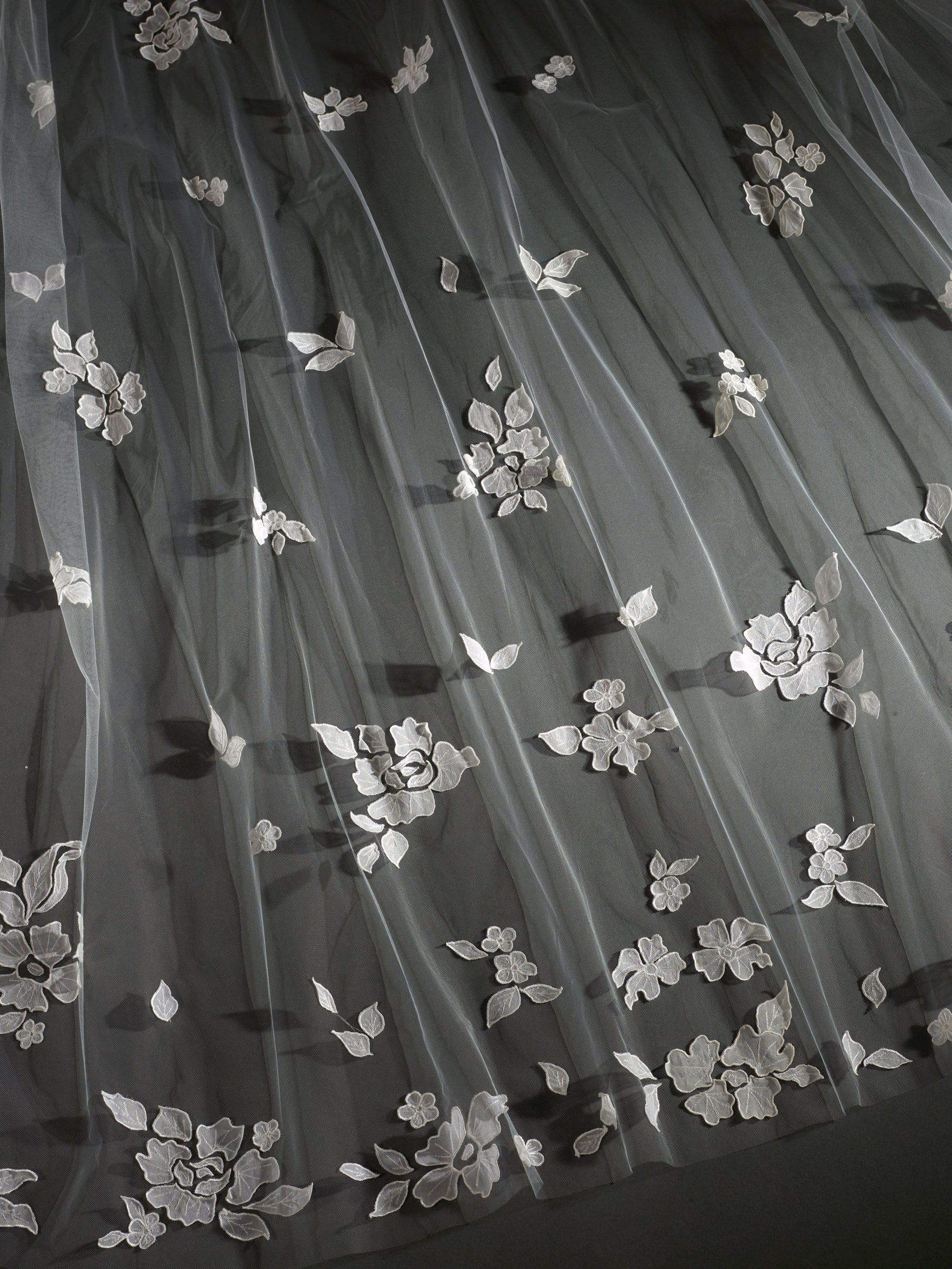 Ivory Fine Satin 145cm Width Ph5011