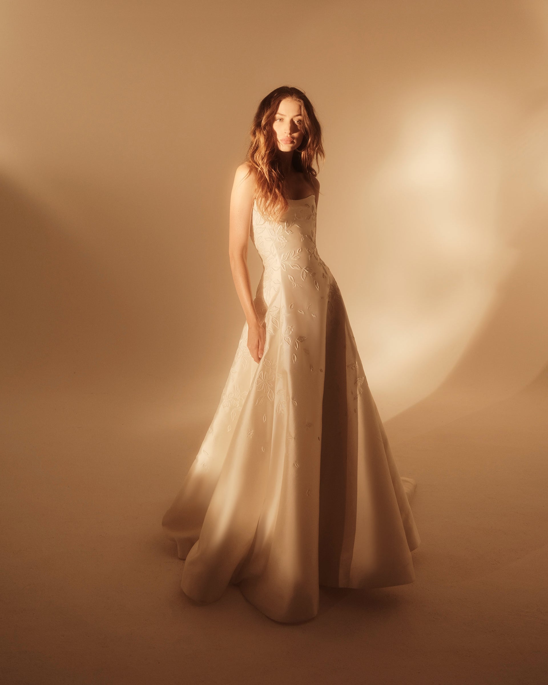 Unique Custom Wedding Dresses - Personalize Your Gown | Enaura Unique Custom Wedding Dresses - Personalize Your Gown | Enaura