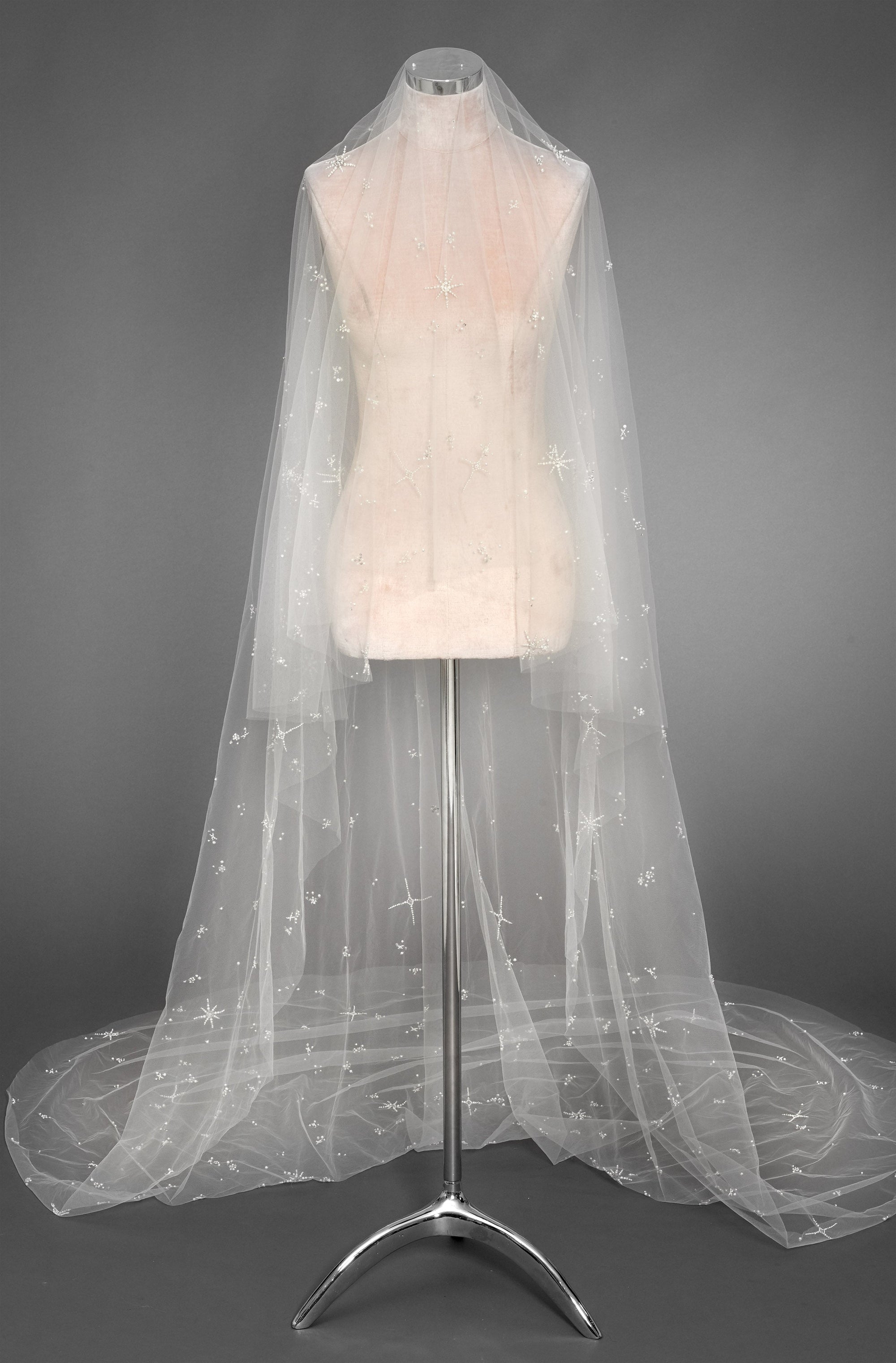BV12000 (wholesale) beaded wedding dress Enaura bridal