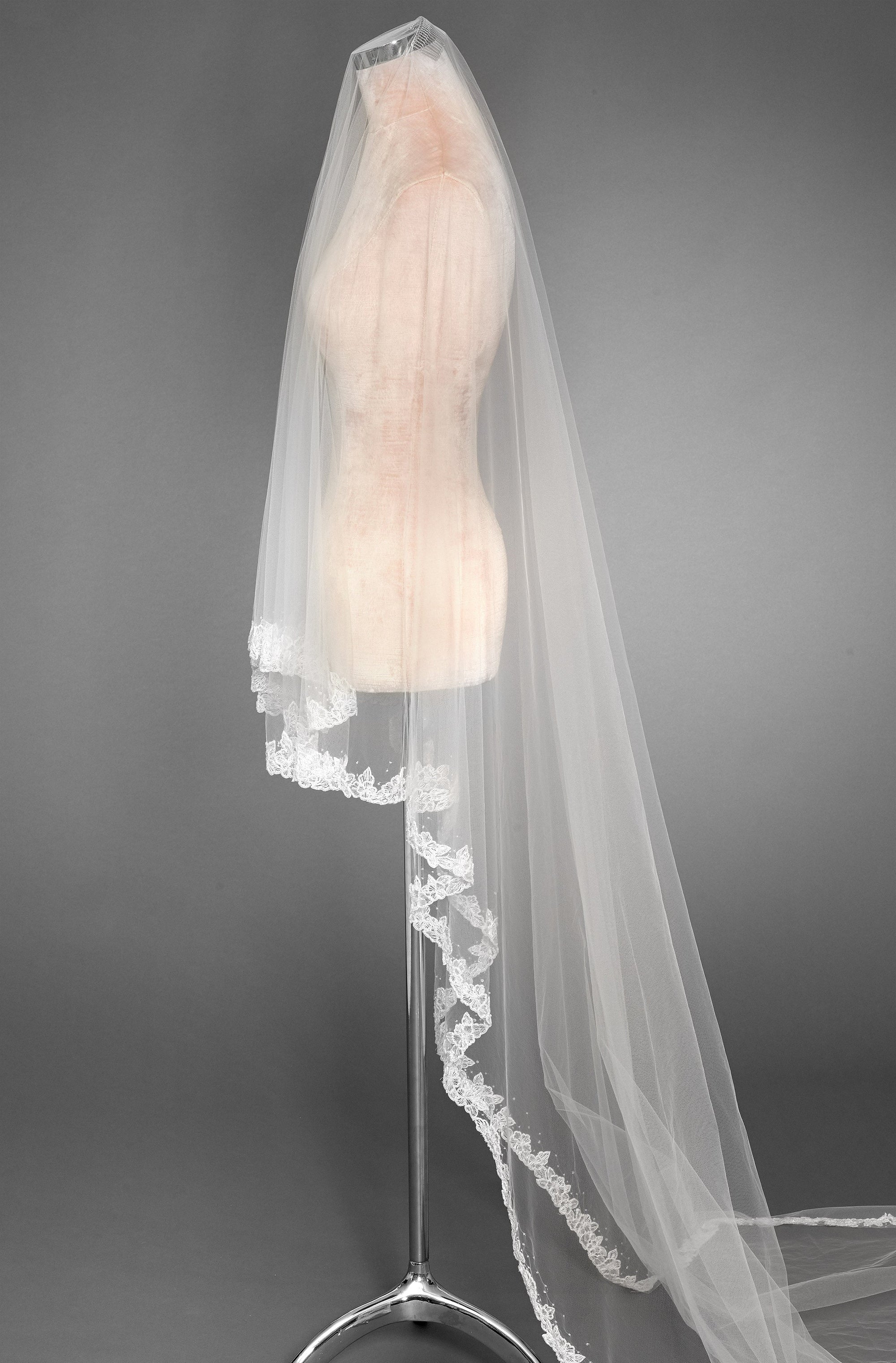 BV12004 (wholesale) beaded wedding dress Enaura bridal