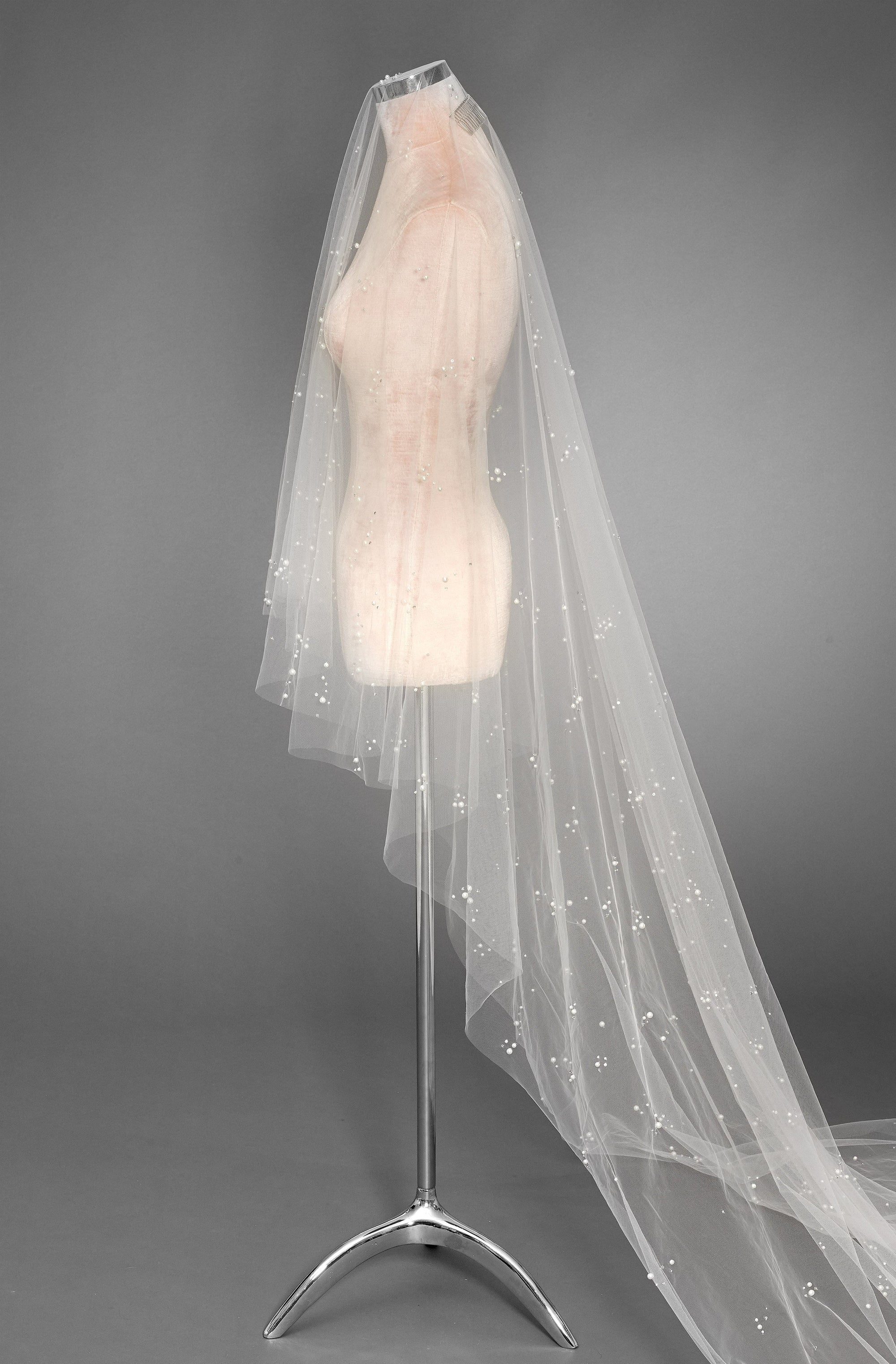 BV12011 (wholesale) beaded wedding dress Enaura bridal
