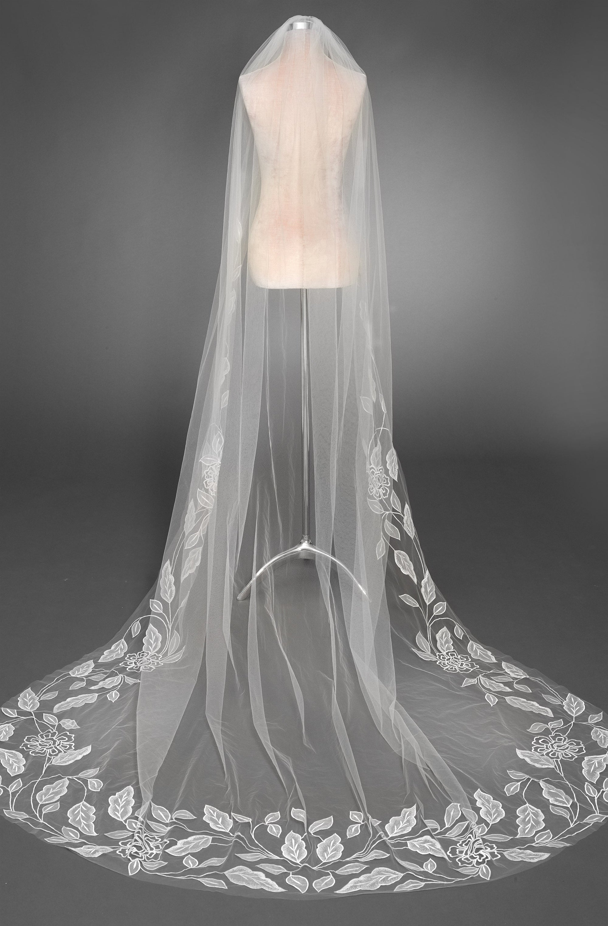 BV12013 (wholesale) beaded wedding dress Enaura bridal