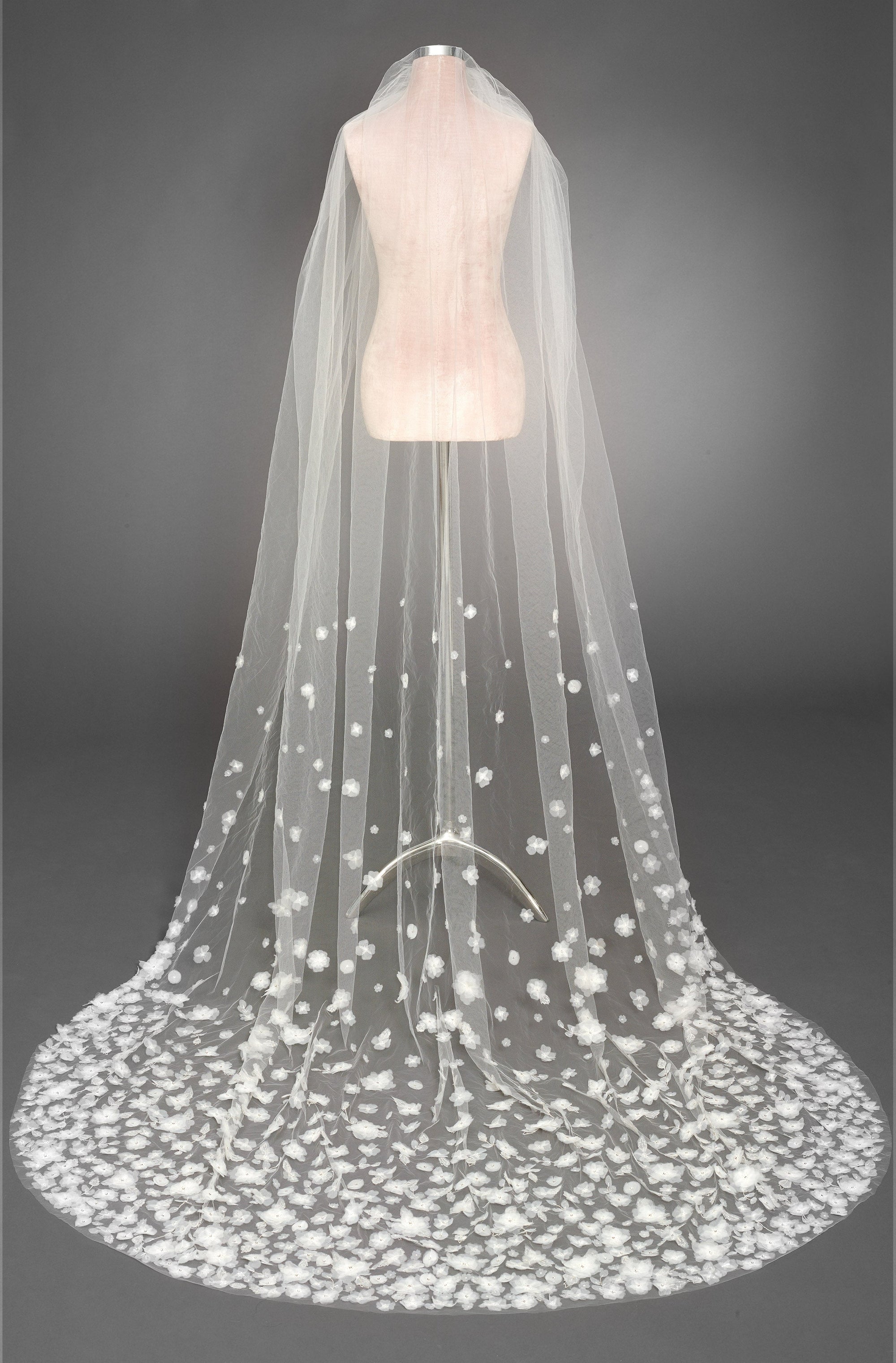 BV12016 (wholesale) beaded wedding dress Enaura bridal