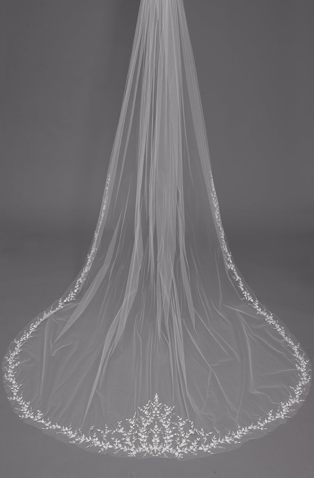BV1859 (wholesale) beaded wedding dress Enaura bridal