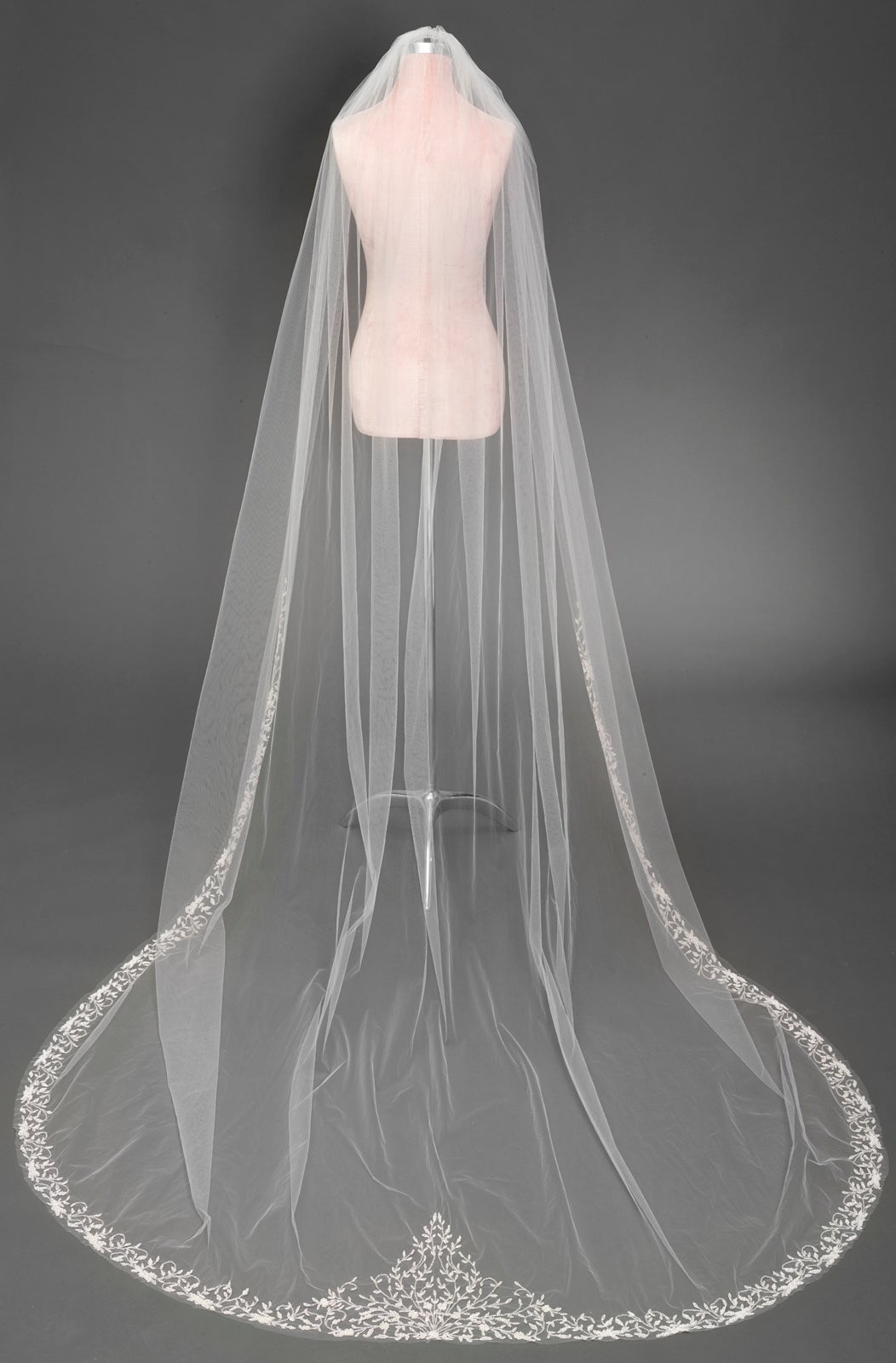 BV1950 (wholesale) beaded wedding dress Enaura bridal