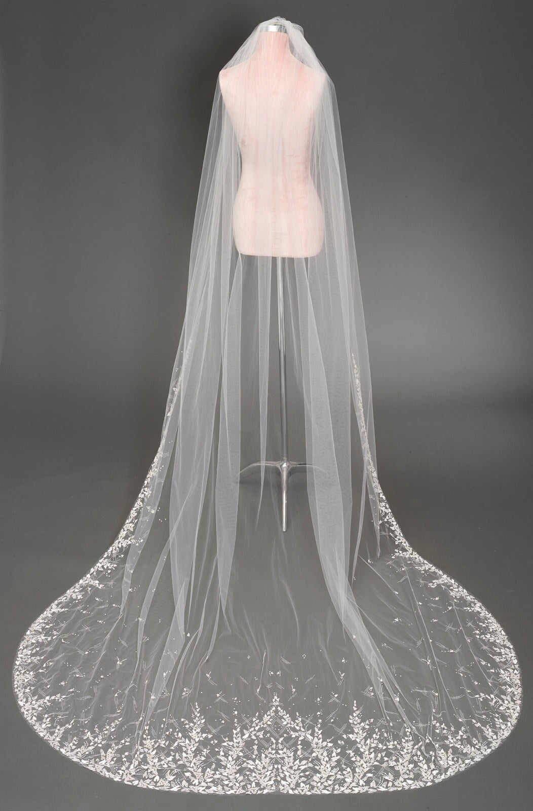 BV1954 (wholesale) beaded wedding dress Enaura bridal