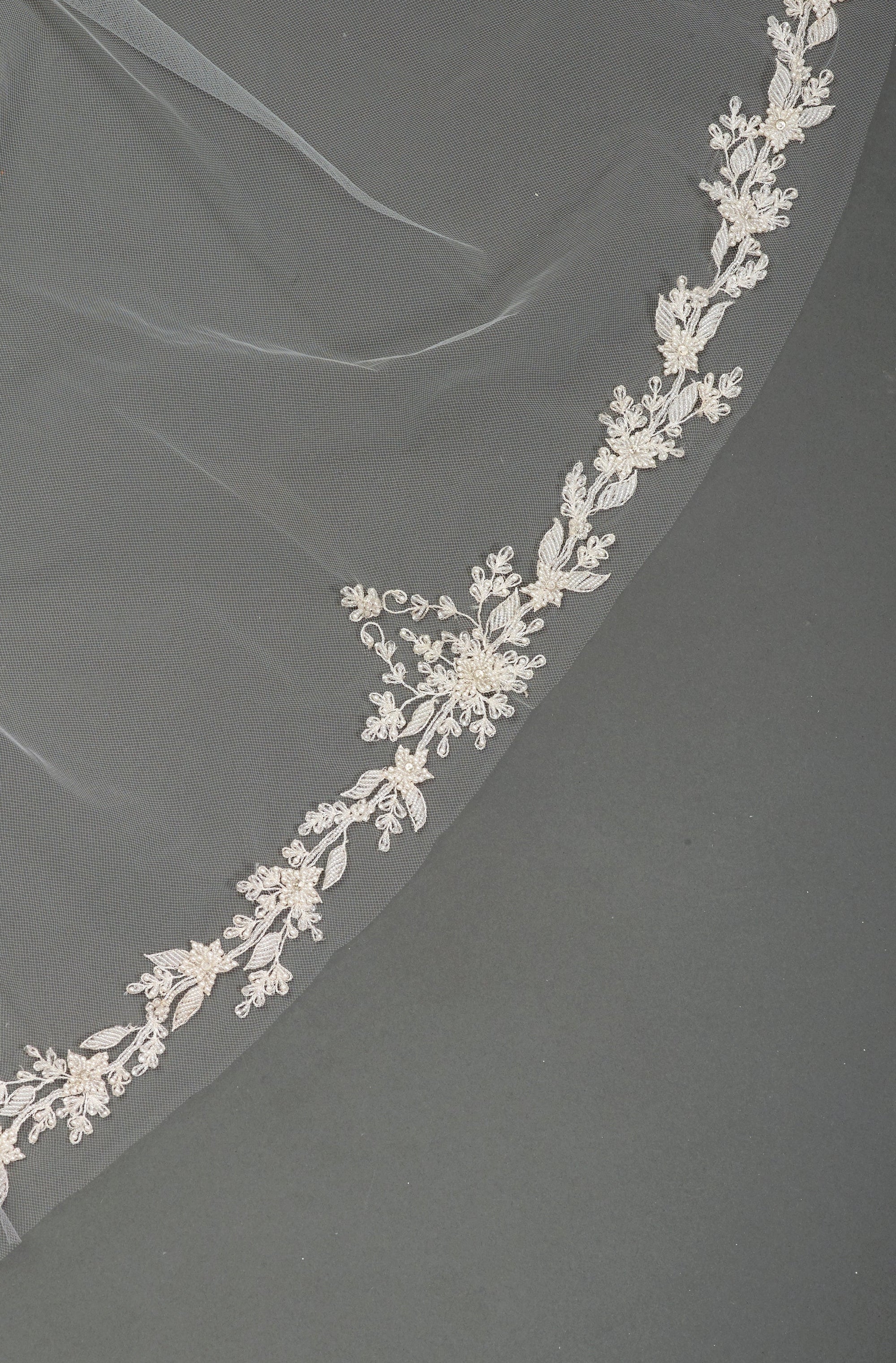 BV1966 (wholesale) beaded wedding dress Enaura bridal