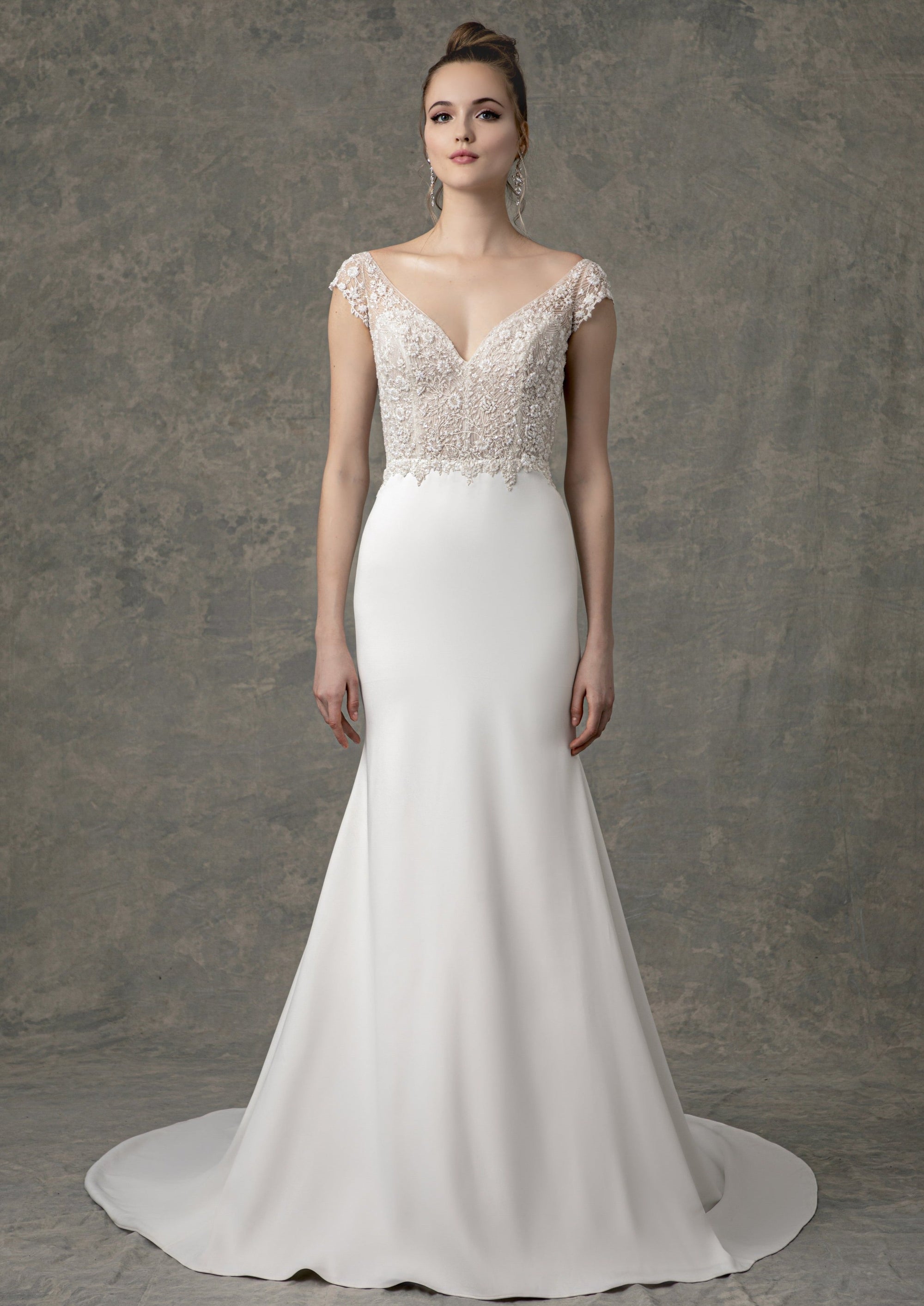 EF914 - Chloe beaded wedding dress Enaura bridal