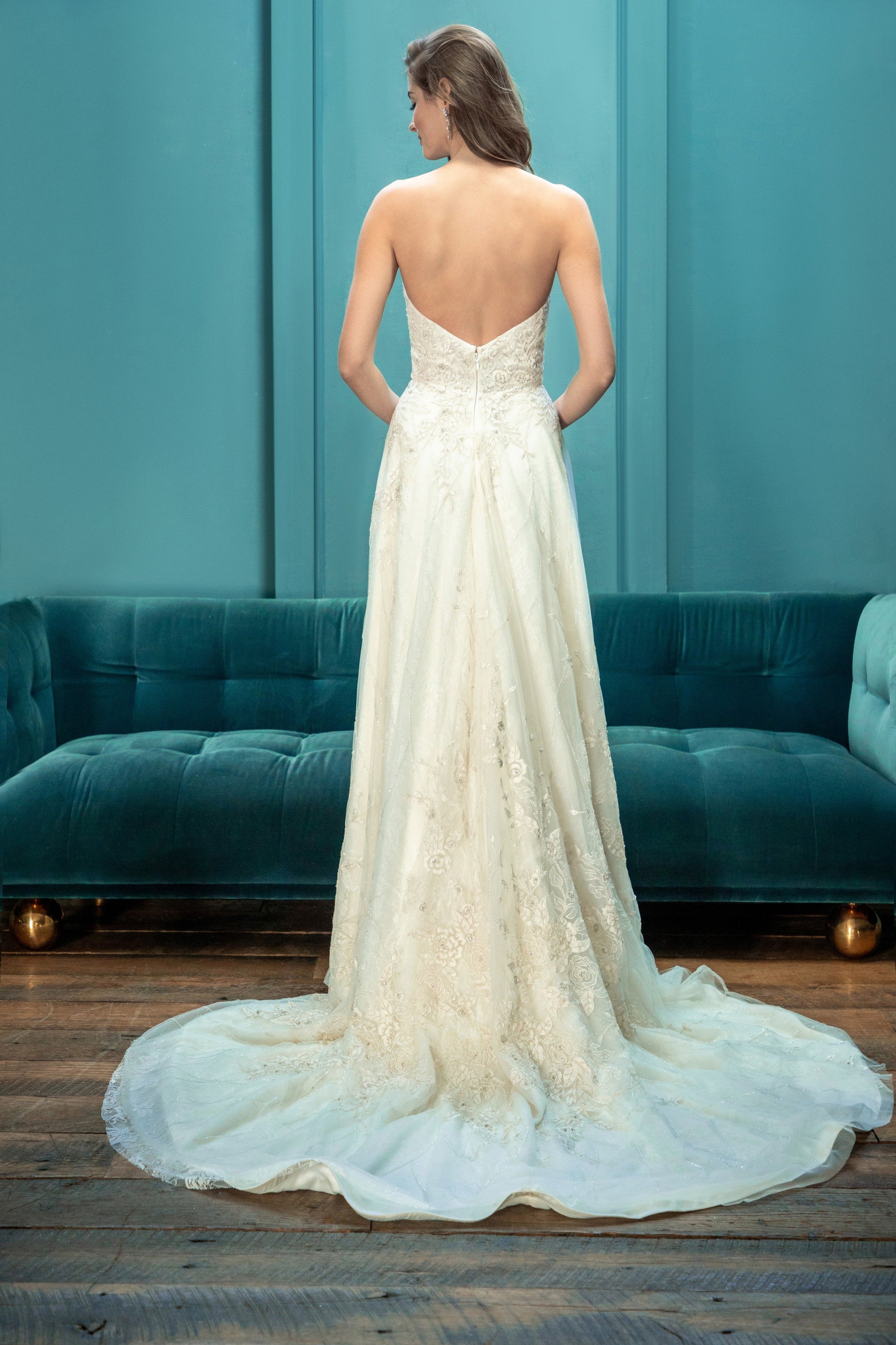 EF952 - Maxine beaded wedding dress Enaura bridal